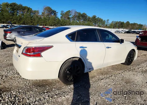 2014 Nissan Altima 2.5 z USA, uszkodzony, nr VIN 1N4AL3AP5EC202479